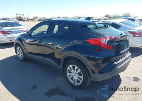 2021 Toyota C-Hr Le z USA, uszkodzony, nr VIN JTNKHMBX5M1117572